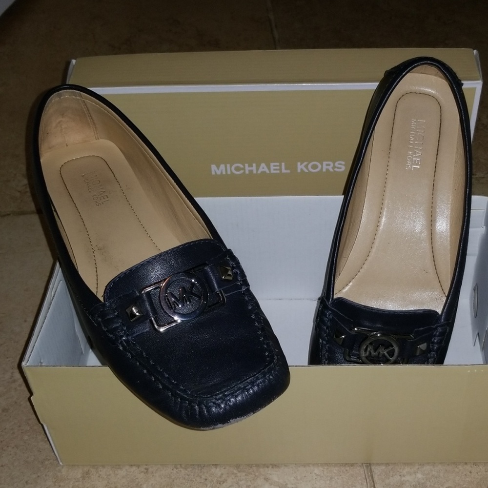 Size 7 Michael Kors loafers